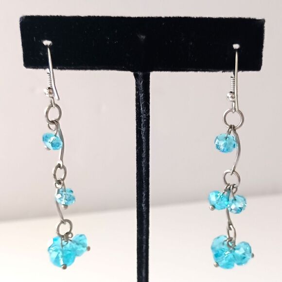 Glass Beaded Chandelier Earrings Aqua Ocean Blue Silver Tone Faceted Dangle - Picture 8 of 16